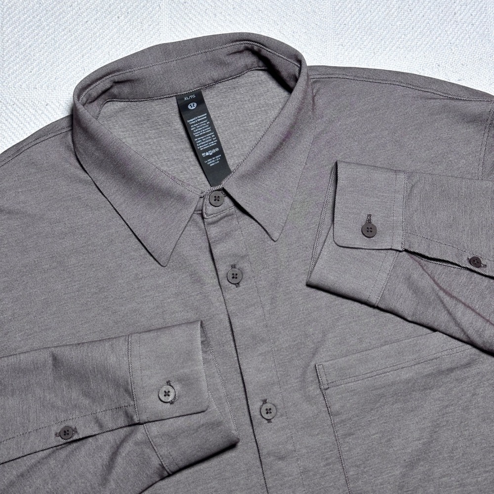 Lululemon Commission Button UP Shirt Mens XL Long Sleeve Oxford Stretch Brown